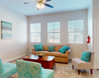 504 Nursery Rd - Photo Thumbnail 15