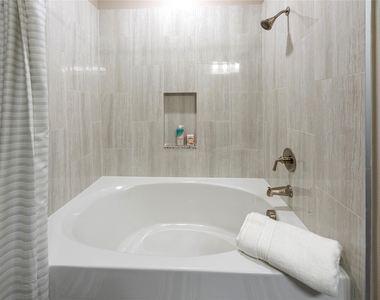 1616 Partnership Way - Photo Thumbnail 16