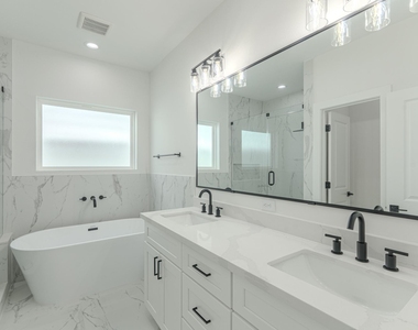 7735 Hammerly Blvd - Photo Thumbnail 39