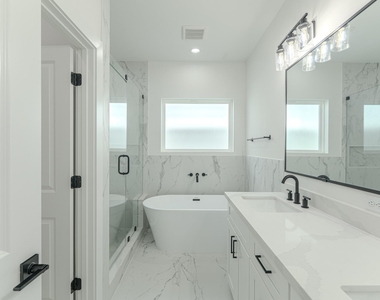 7735 Hammerly Blvd - Photo Thumbnail 40
