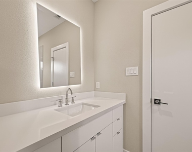 778 Paul Quinn Street - Photo Thumbnail 11