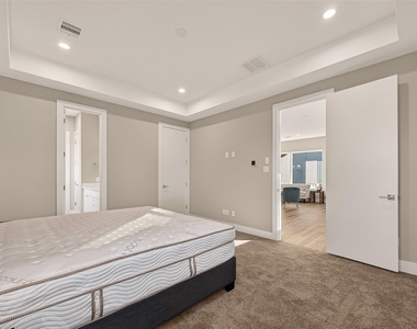 778 Paul Quinn Street - Photo Thumbnail 13