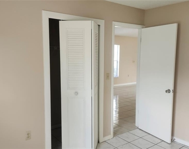 1732 Mitten Terrace - Photo Thumbnail 16