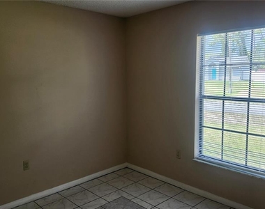 1732 Mitten Terrace - Photo Thumbnail 13