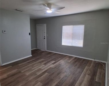 506 N Macdill Avenue - Photo Thumbnail 3