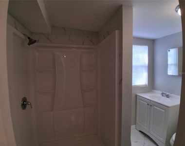 506 N Macdill Avenue - Photo Thumbnail 5