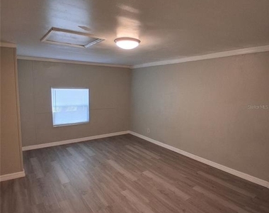 506 N Macdill Avenue - Photo Thumbnail 9