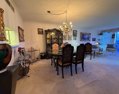 7400 Sun Island Drive S - Photo Thumbnail 7