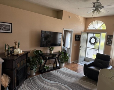 4147 La Pasida Lane - Photo Thumbnail 6
