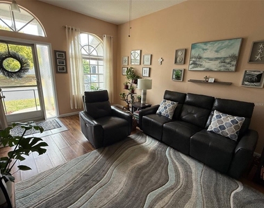 4147 La Pasida Lane - Photo Thumbnail 4