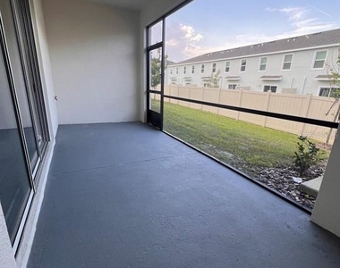 31325 Midnight Sun Way - Photo Thumbnail 21