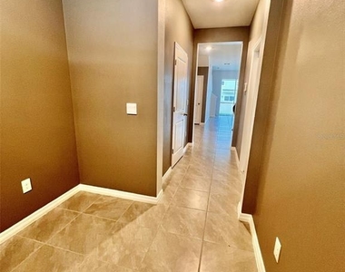 31325 Midnight Sun Way - Photo Thumbnail 13