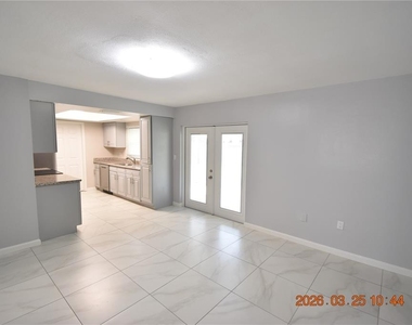 2600 60th Avenue S - Photo Thumbnail 21