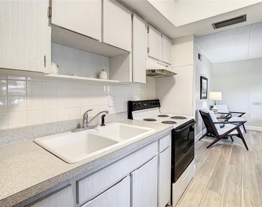 841 Patricia Avenue - Photo Thumbnail 13