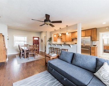 418 Lebeau Street - Photo Thumbnail 11