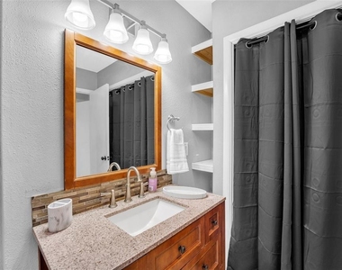 418 Lebeau Street - Photo Thumbnail 20