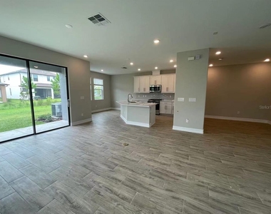 4612 Almada Lane - Photo Thumbnail 2