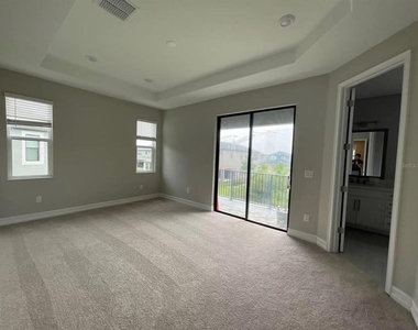 4612 Almada Lane - Photo Thumbnail 13
