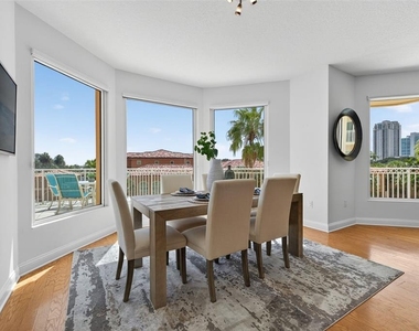 555 5th Avenue Ne - Photo Thumbnail 7