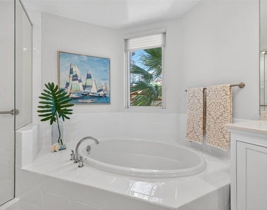 555 5th Avenue Ne - Photo Thumbnail 24