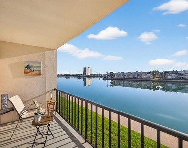 7625 Sun Island Drive S - Photo Thumbnail 24