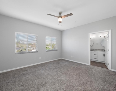 2117 Sebring Place - Photo Thumbnail 16