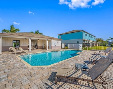 2117 Sebring Place - Photo Thumbnail 21