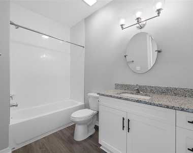 2117 Sebring Place - Photo Thumbnail 12