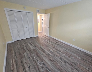 2045 Alpine Road - Photo Thumbnail 12