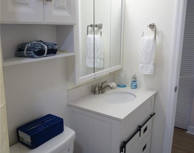 9715 Harrell Avenue - Photo Thumbnail 14