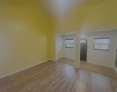 900 Sw 62 Boulevard - Photo Thumbnail 3