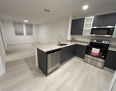 5579 Millenia Park - Photo Thumbnail 6