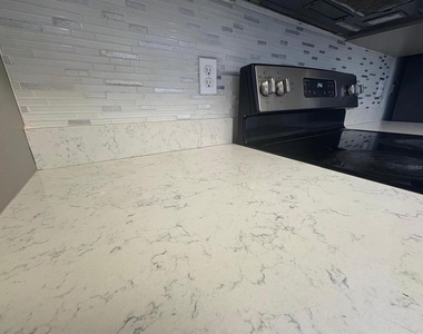 4033 Henley Road - Photo Thumbnail 18