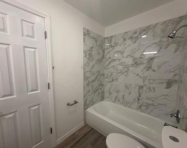 4033 Henley Road - Photo Thumbnail 37