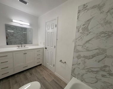 4033 Henley Road - Photo Thumbnail 38