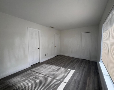 4033 Henley Road - Photo Thumbnail 53