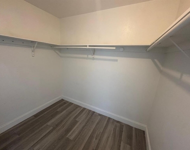 4033 Henley Road - Photo Thumbnail 54