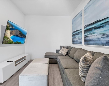 509 Famagusta Dr. - Photo Thumbnail 6