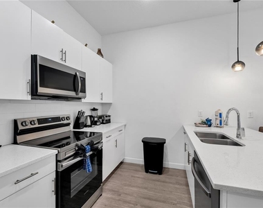 509 Famagusta Dr. - Photo Thumbnail 4