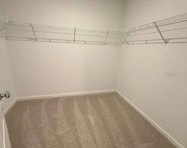355 Artemis Street - Photo Thumbnail 15