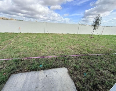 355 Artemis Street - Photo Thumbnail 20