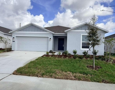 355 Artemis Street - Photo Thumbnail 1