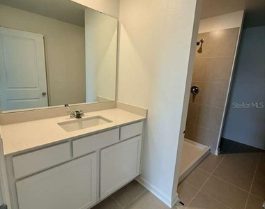 355 Artemis Street - Photo Thumbnail 17