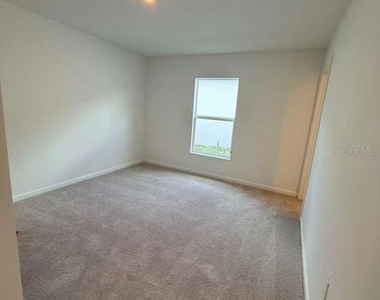 355 Artemis Street - Photo Thumbnail 11