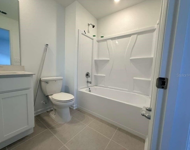 355 Artemis Street - Photo Thumbnail 13