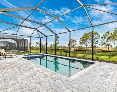 12733 Tulum Loop - Photo Thumbnail 21