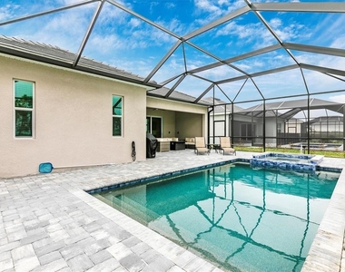 12733 Tulum Loop - Photo Thumbnail 24