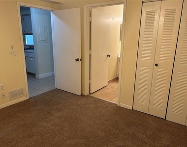 3800 Sw 20th Avenue - Photo Thumbnail 6