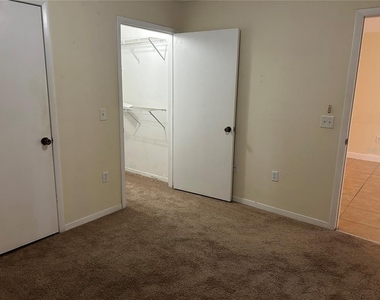 3800 Sw 20th Avenue - Photo Thumbnail 14