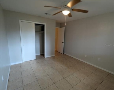 805 Nw 40th Avenue - Photo Thumbnail 12